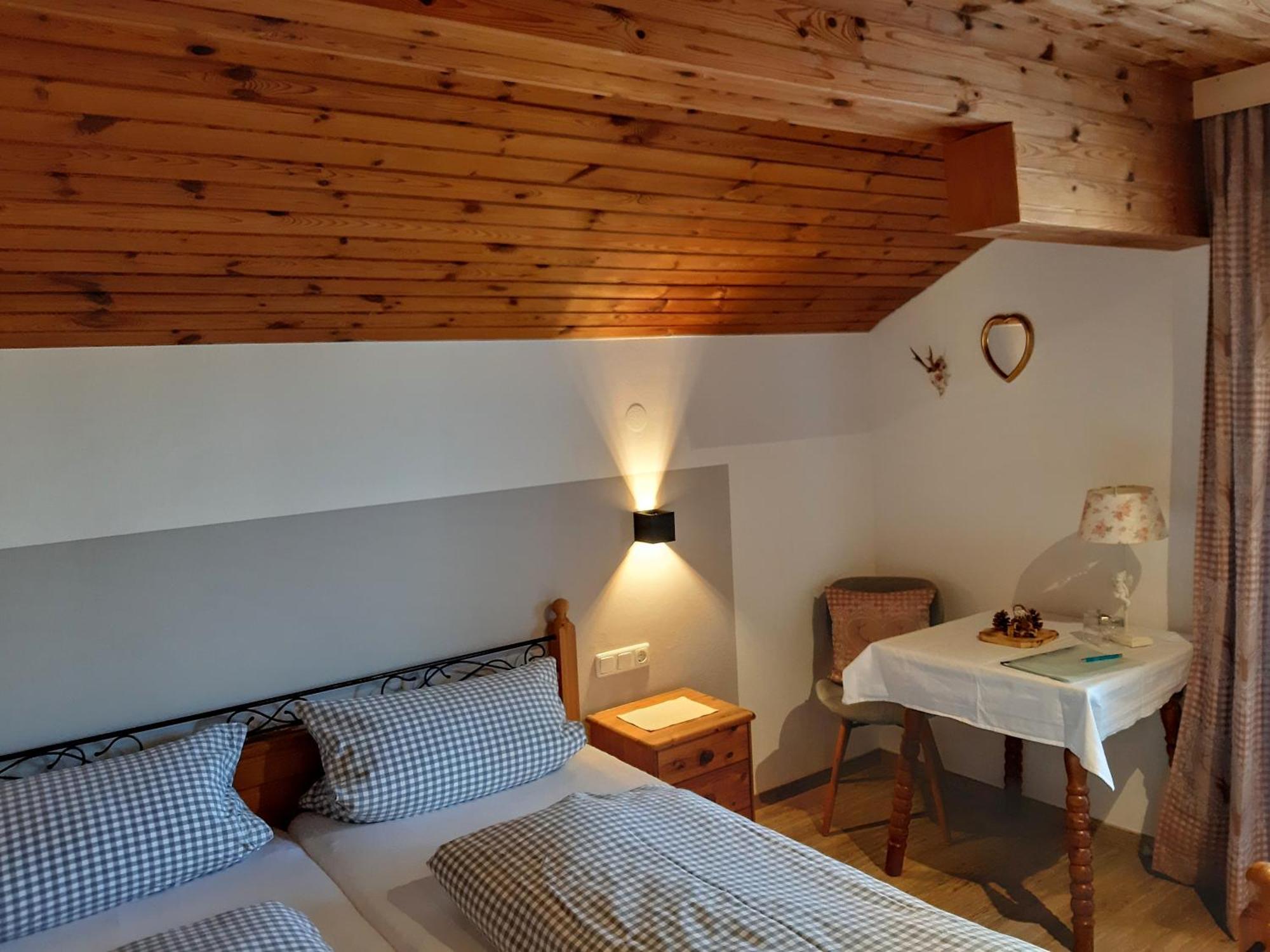 Unterwössen Gaestehaus Poeppl מראה חיצוני תמונה