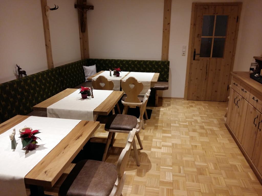 Unterwössen Gaestehaus Poeppl מראה חיצוני תמונה